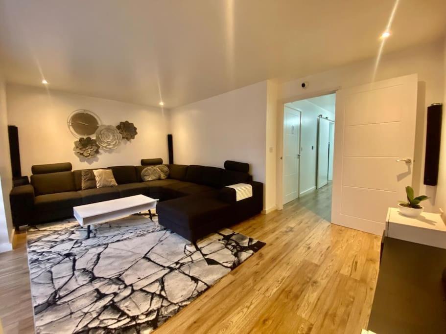 House In Манчестер Екстер'єр фото